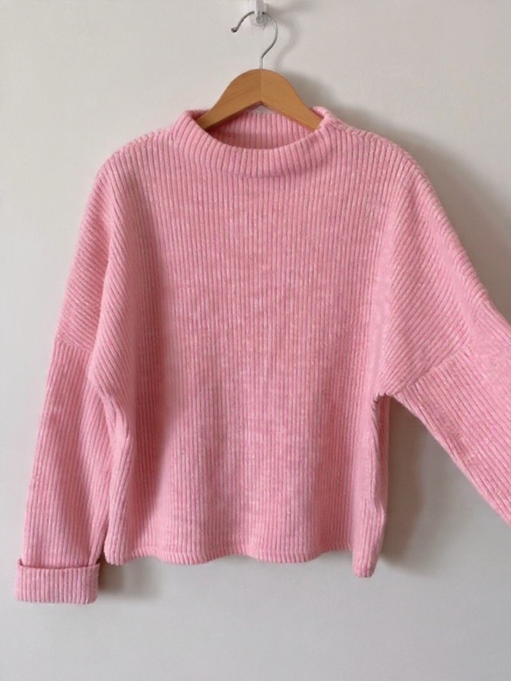 H&M Pink Ribbed Mock Neck Sweater - Picture 4 of 6